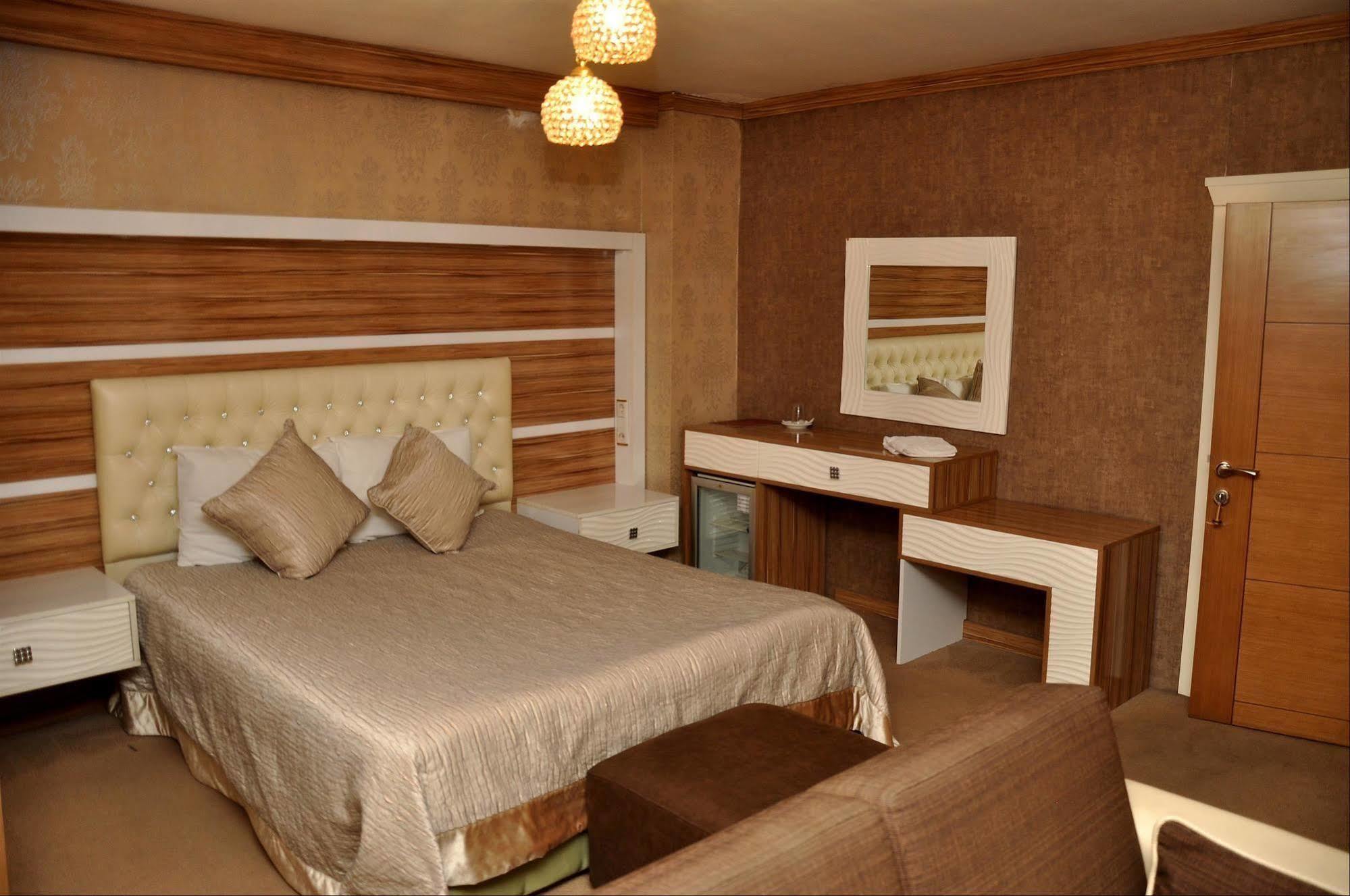 Anit Park Hotel Ankara Zewnętrze zdjęcie